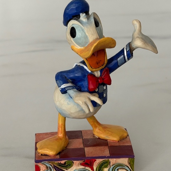DISNEY DONALD DUCK All Quacked Up Showcase Traditions Jim Shore Figurine 4011751 - Picture 1 of 9